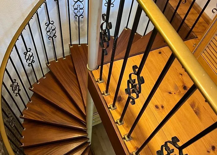 Wald & Wiesen Im Bergischen Land - Urlaub, Koeln, Messe & Geschaeftsreise Appartement