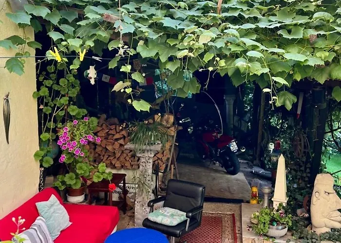 Wald & Wiesen Im Bergischen Land - Urlaub, Koeln, Messe & Geschaeftsreise *